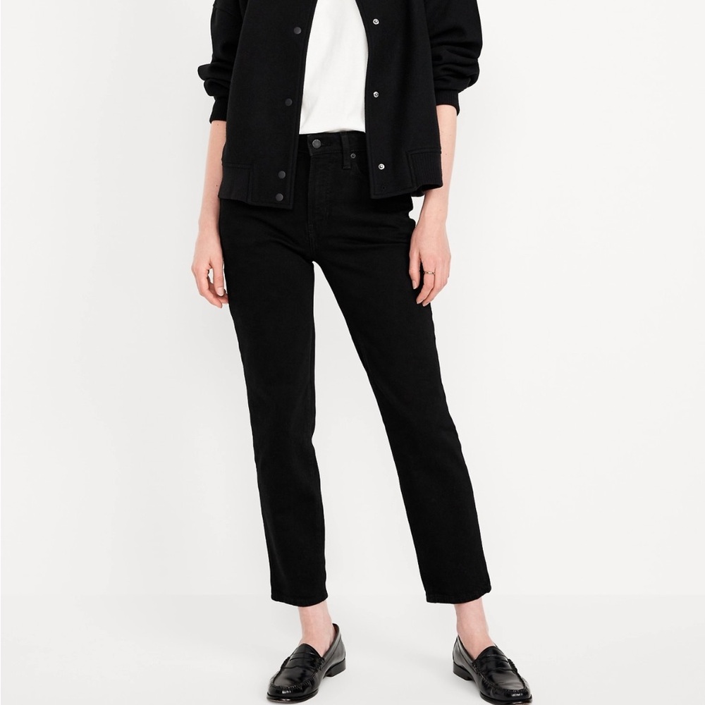 Old Navy Women's Black Straight Jeans